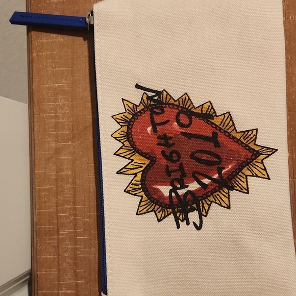 Brighton Canvas Pouch with Heart and Bird Design - Picture 2 of 3